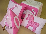 Pillows with 3D animals for baby